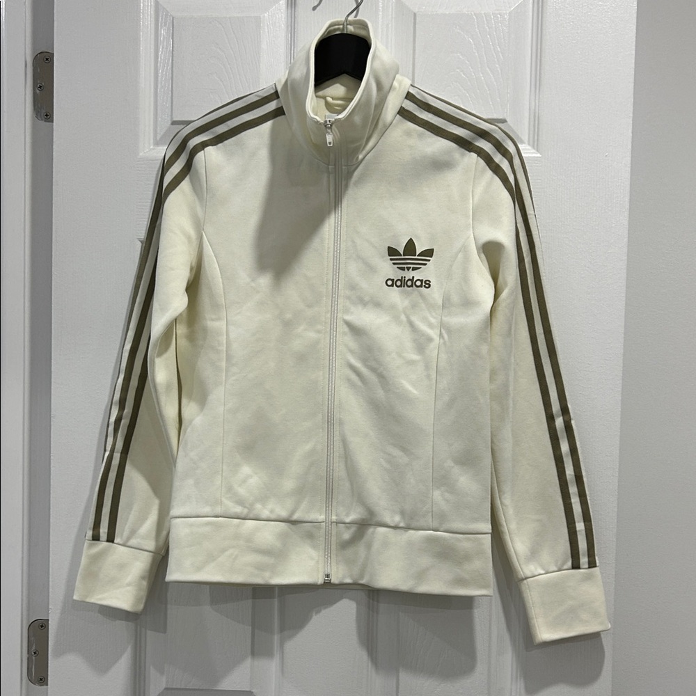 ADIDAS Vintage Y2K Off-White Jacket with Dark Stripes